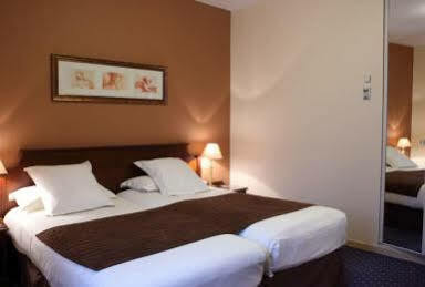Western Amiral Hotel
